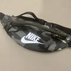 NIKE カモフラージュ ボディバッグ