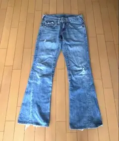 g様 IO着用 TRUE RELIGION JOEY BIGT フレアパンツ - メルカリ
