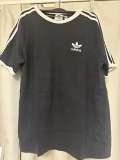 値下げしました！【adidas オリジナル】3ストライプ Tシャツのサムネイル