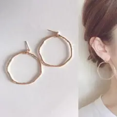 華奢フープ♡大きいサイズ ゴールド 韓国 リング イヤリング 人気 揺れる