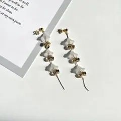 ［no.72］クリアゴールドフラワーピアス　イヤリング