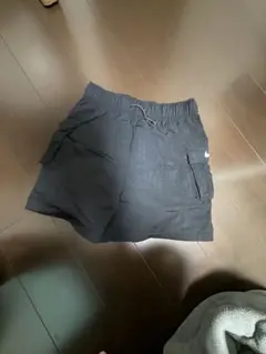 Nike ブラック カーゴショーツ