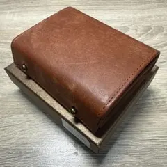 改造？！　Iridescent プエブロレザー　財布　二つ折り　エムピウ似