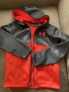 Under Armour ColdGear フード付きパーカー YMD 130