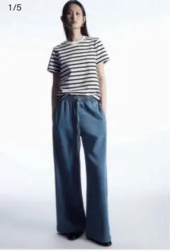 【タグ付き】定番 COS クリーンカットTシャツ　XS ボーダー　半袖
