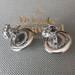 Vivienne Westwood ピアス