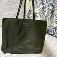PRADAナイロントートバッグ　オリーブ　カーキー