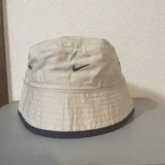 希少 レア　NIKE ナイキ バゲットハット