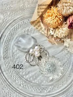 再販402 ミニヘアクリップ　ハンドメイド　ヘアアクセ　パール　フラワー　グレー