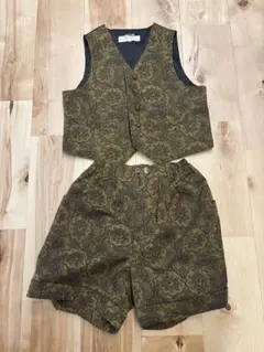 ペイズリー柄 ベストとショートパンツ セット
