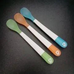 【マンチキン】【たべたくなーる離乳食スプーン】【３本セット】