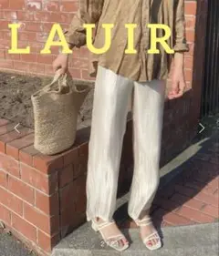 LAUIR サテンライクタックパンツ　パンツ　M ラウアー