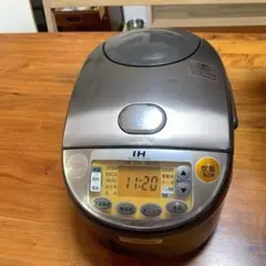 IH炊飯器 NP-VC18 ブラウン 1295W - メルカリ