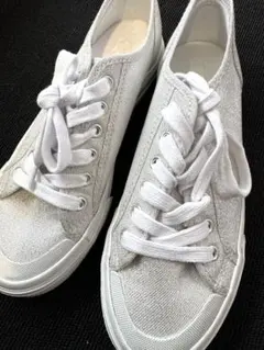 【美品】H&M スニーカー 37 シルバー ラメ 白 23.5cmのサムネイル
