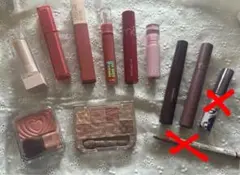 ア*ス様 リップ・アイシャドウ・チーク・マスカラ