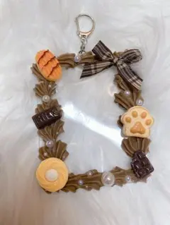 お菓子モチーフ 硬質トレカケース キーホルダー付き