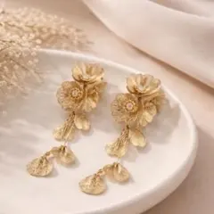 パーティー ブライダル 結婚式 イヤリング ピアス フラワー 大ぶり ゴールド