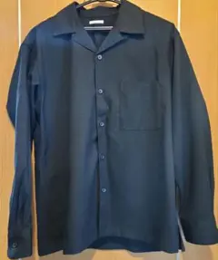 黒 長袖シャツ Sサイズ 胸ポケット付き　ジーユー　gu