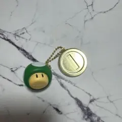 マリオ グリーンキノコ コイン キーホルダー　1upキノコ　USJのサムネイル