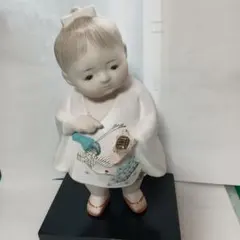 陶器製 日本人形 伝統的和服
