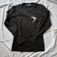 エンポリオアルマーニ ブラック ロゴプリント 長袖Tシャツ