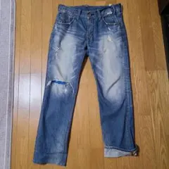 Levi's 504 ダメージ加工 ストレートデニム