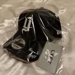 LÝFT × NEW ERA 9FORTY OLD Ý LOGO - WHITE - メルカリ