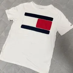 tommy hilfiger ロゴTシャツ
