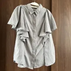Ray Cassin フリル付きグレー半袖シャツ