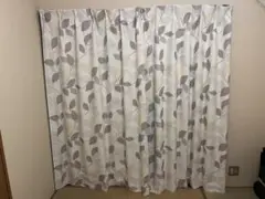 葉柄カーテンとレースカーテンのセット