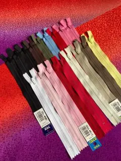 【未使用品】YKKフラットニットファスナーとフラットファスナー 20cm 18本