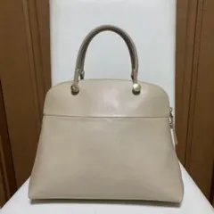 美品　フルラ　パイパー　ショルダーバッグ　M ベージュ