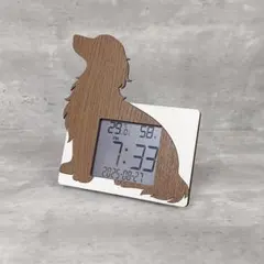 犬のお座りシルエット　ダックスフンド　茶色　 木製デジタル時計（置き掛け兼用）