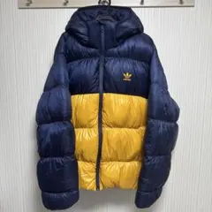 新品未使用　アディダス　ダウンジャケット
