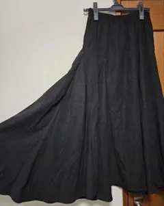 サイレントワース　ロングスカート　ブラック