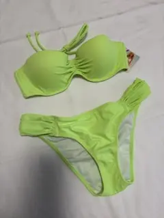 【新品】Victoria's Secret セパレート水着のサムネイル