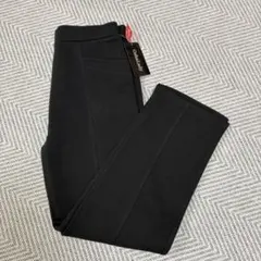 レディースパンツ　ズボン　ブラック　　　Lサイズ　新品