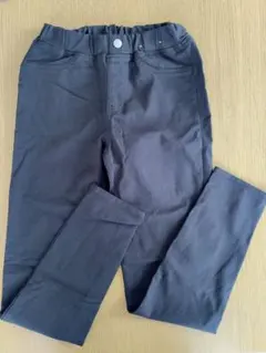 GU ブラック ストレートスキニーパンツ 140