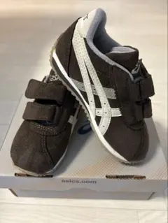 asics キッズ スニーカー ブラウンのサムネイル