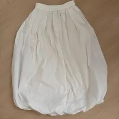 【新品タグ付き】【即日発送】GU ジーユー　バブルへムミディスカート Sサイズ