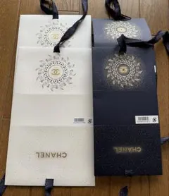 シャネル　ギフトボックス　ネイビー　クリスマス　2025 チャームなし