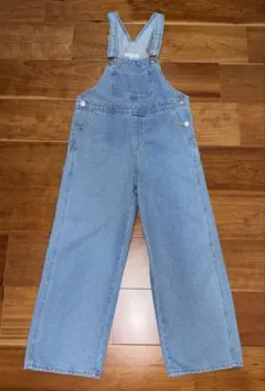 Item thumbnail for item 31e4dad2-36fd-4c62-9f8b-ede1a44fb11f