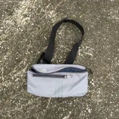 adidas ボディバッグ グレー ウエストポーチ