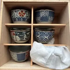 有田焼　特選陶器　染錦絵変り　湯呑み　小皿付