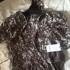 SNIDEL 花柄ロングワンピース ブラウン