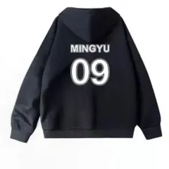 2025年最新】セブチ パーカーの人気アイテム - メルカリ