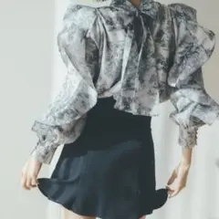 SNIDEL フリル付きブラウス