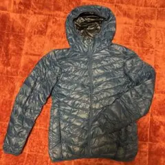 フード付きジャンバー 青