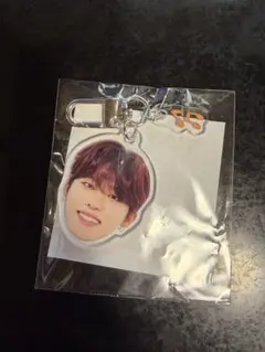 treasure ジョンウ 顔アクキー 楽