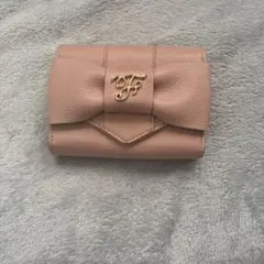 メゾンドフルール 財布のサムネイル
